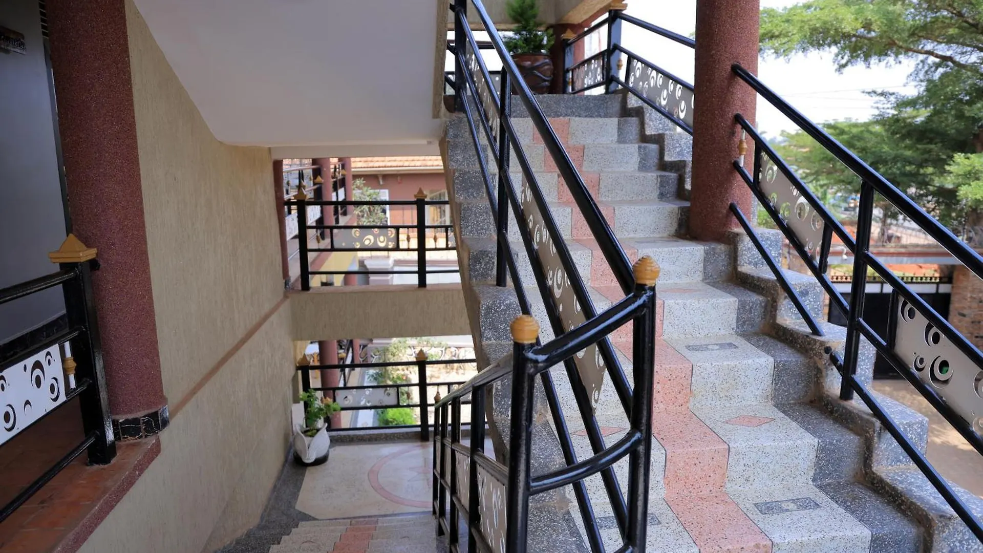 Ag Home - Kampala